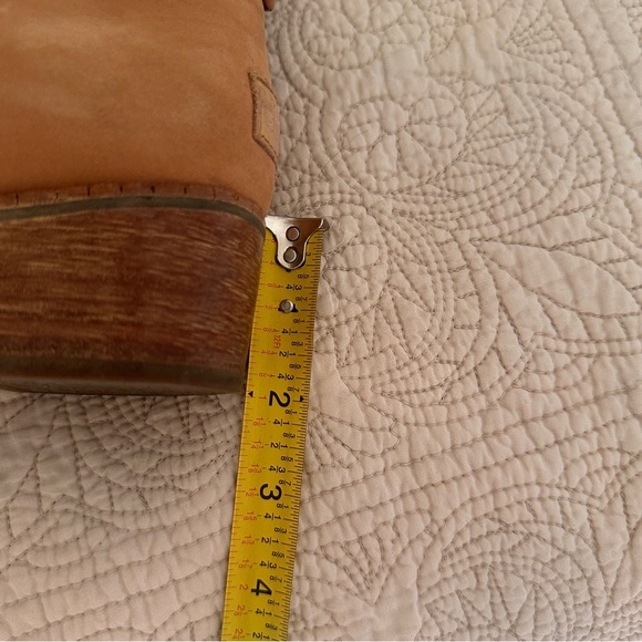 UGG Tan Heeled Boots with Slouchy Back Bow Tie Design Size 9 Wood Heel Mid-calf - Picture 5 of 16